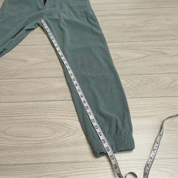 Triumph Tragedy Standard Fit Blue Corduroy Drawstring Pull On Skate Pants Size S - Picture 8 of 10